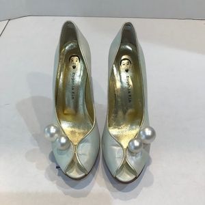 Eugenia Kim pumps